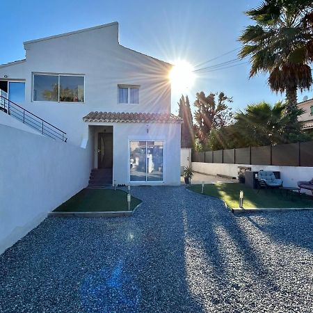 Charmant Studio Dans Villa - Parking - Jardin La Seyne-sur-Mer Exterior photo