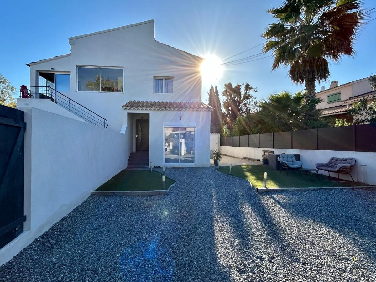 Charmant Studio Dans Villa - Parking - Jardin La Seyne-sur-Mer Exterior photo